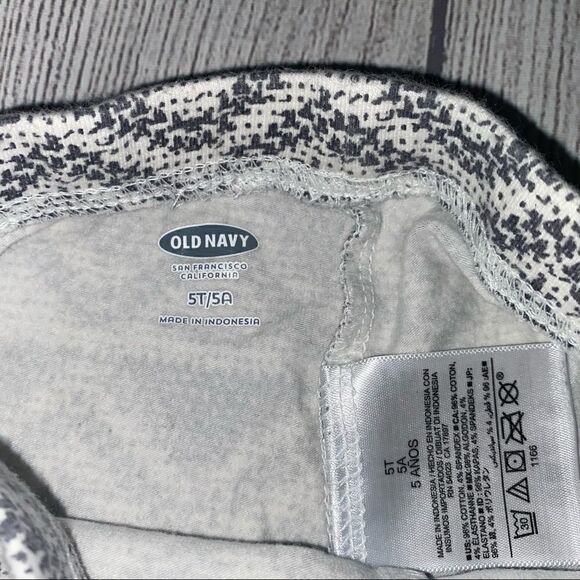Old Navy girls leggings black and white print size 5T - Picture 4 of 4
